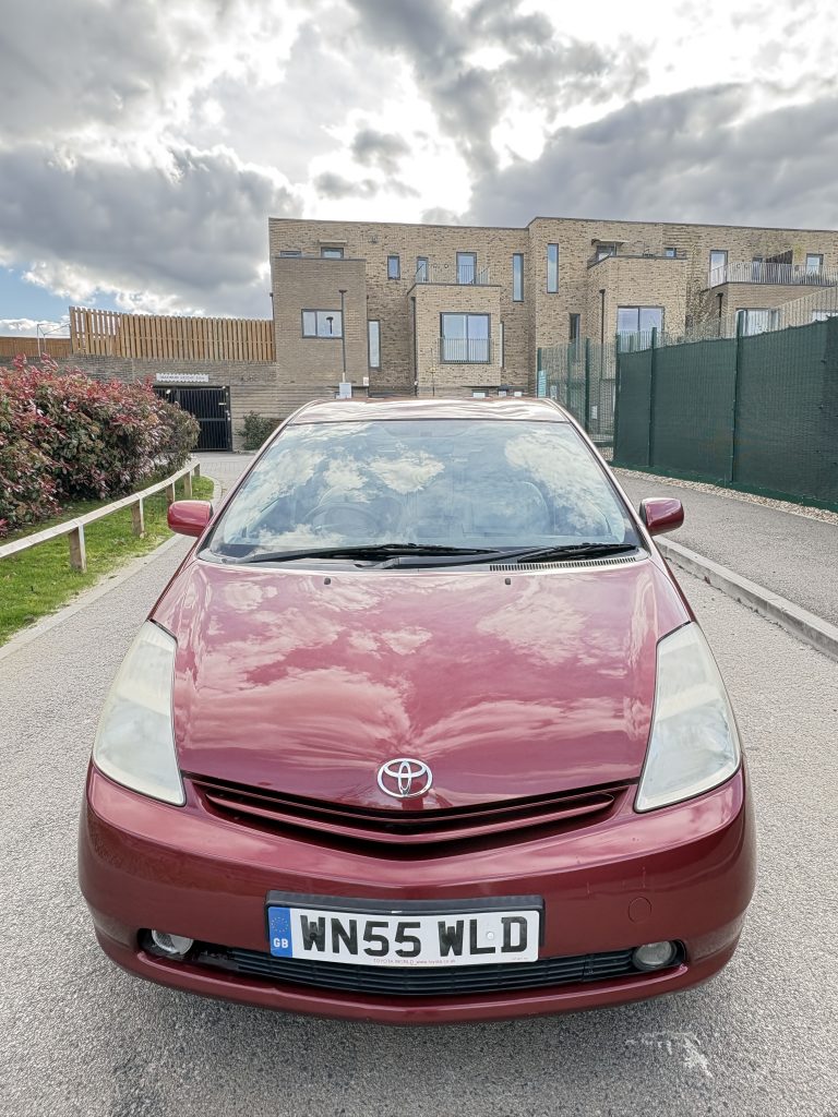 2005 Toyota Prius 1.5 T Spirit CVT 5dr