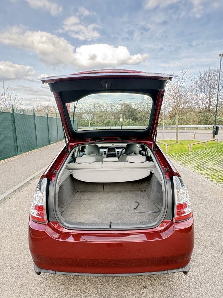 2005 Toyota Prius 1.5 T Spirit CVT 5dr