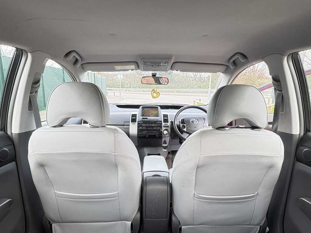 2005 Toyota Prius 1.5 T Spirit CVT 5dr