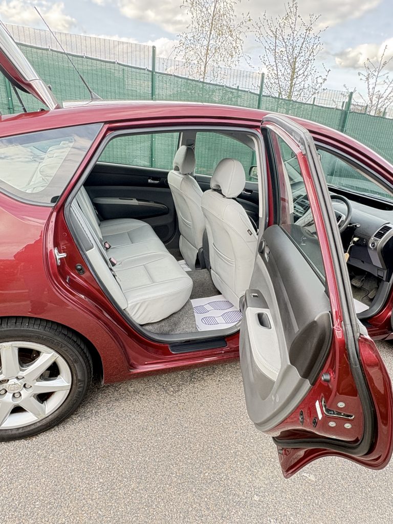 2005 Toyota Prius 1.5 T Spirit CVT 5dr
