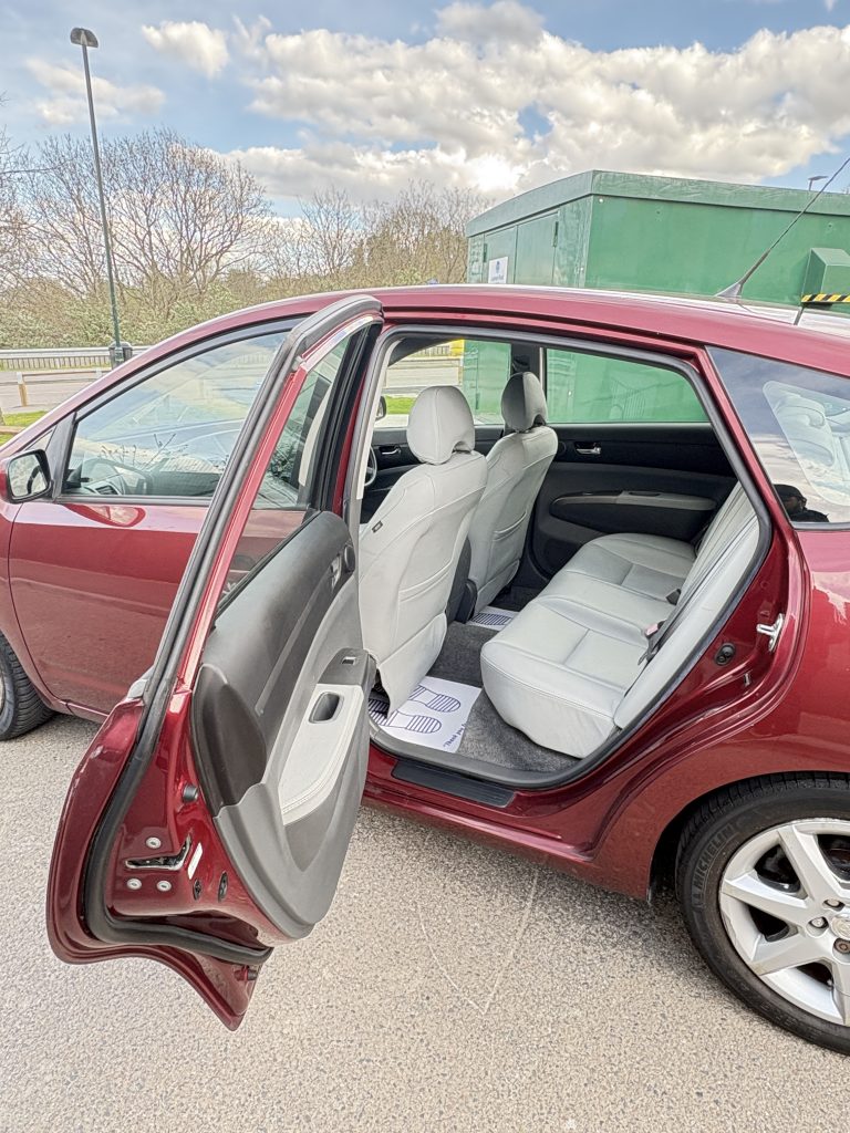 2005 Toyota Prius 1.5 T Spirit CVT 5dr