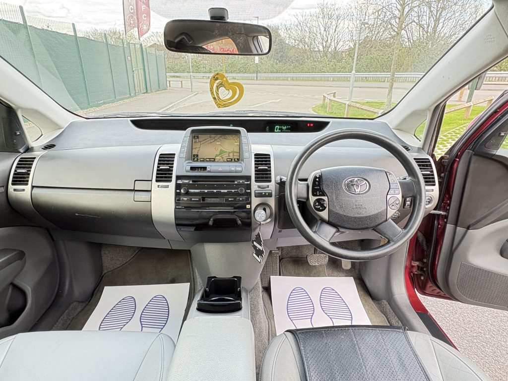2005 Toyota Prius 1.5 T Spirit CVT 5dr